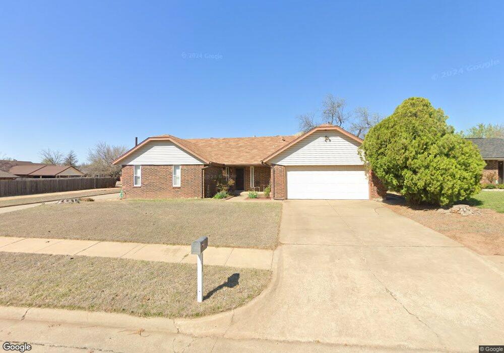 1517 NE 1st St, Moore, OK 73160 - photo 1