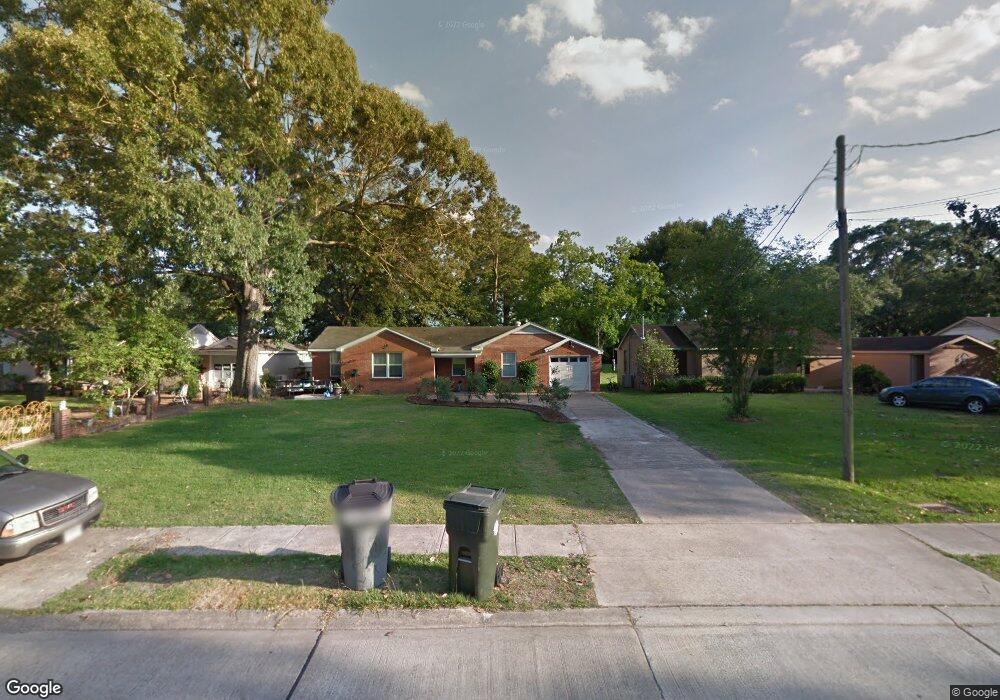 211 W Claude St, Lake Charles, LA 70605 - photo 1