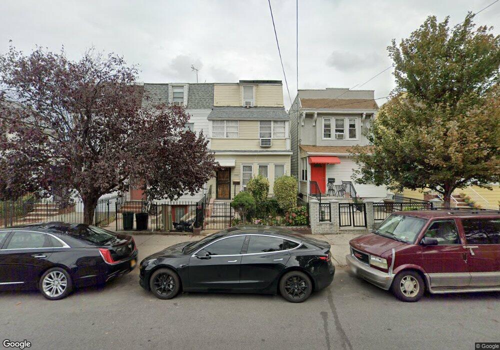 87-29 111th St, Richmond Hill, NY 11418 - photo 1