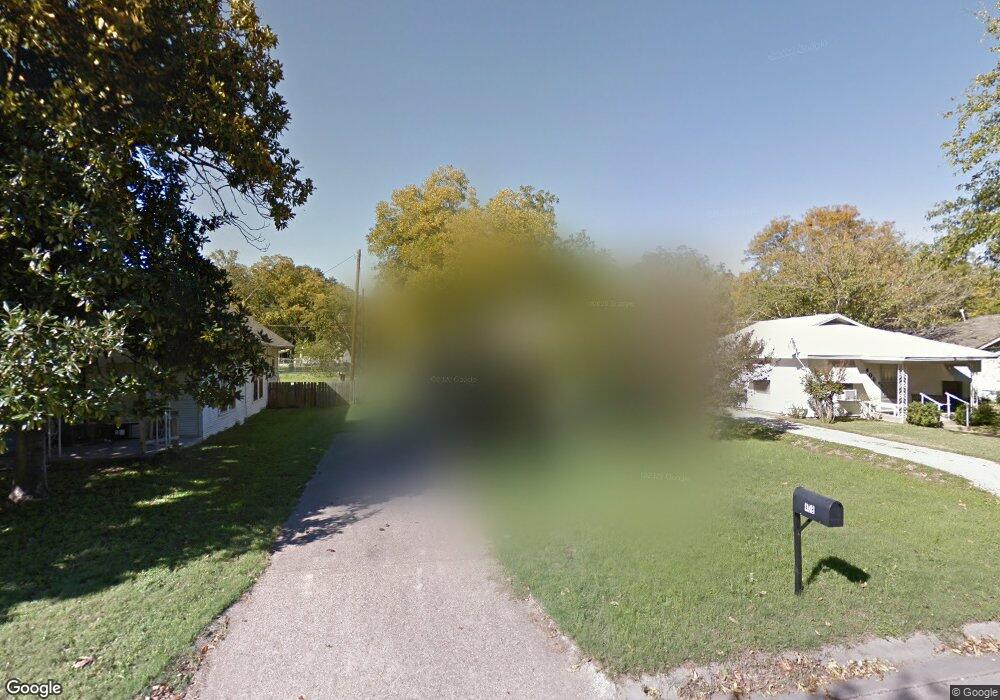 408 Poindexter Ave, Cleburne, TX 76033 - photo 1