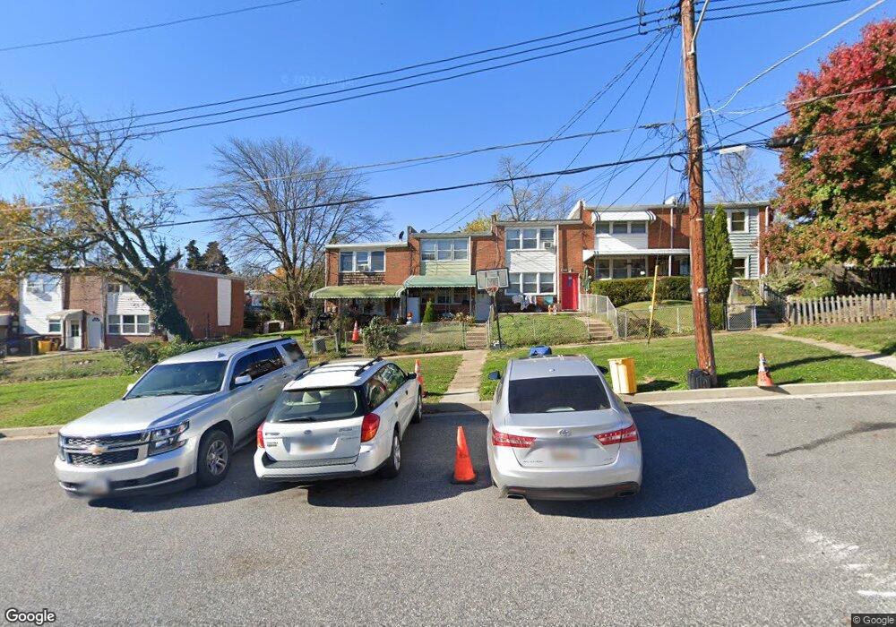 3228 Tartarian Ct, Halethorpe, MD 21227 - photo 1