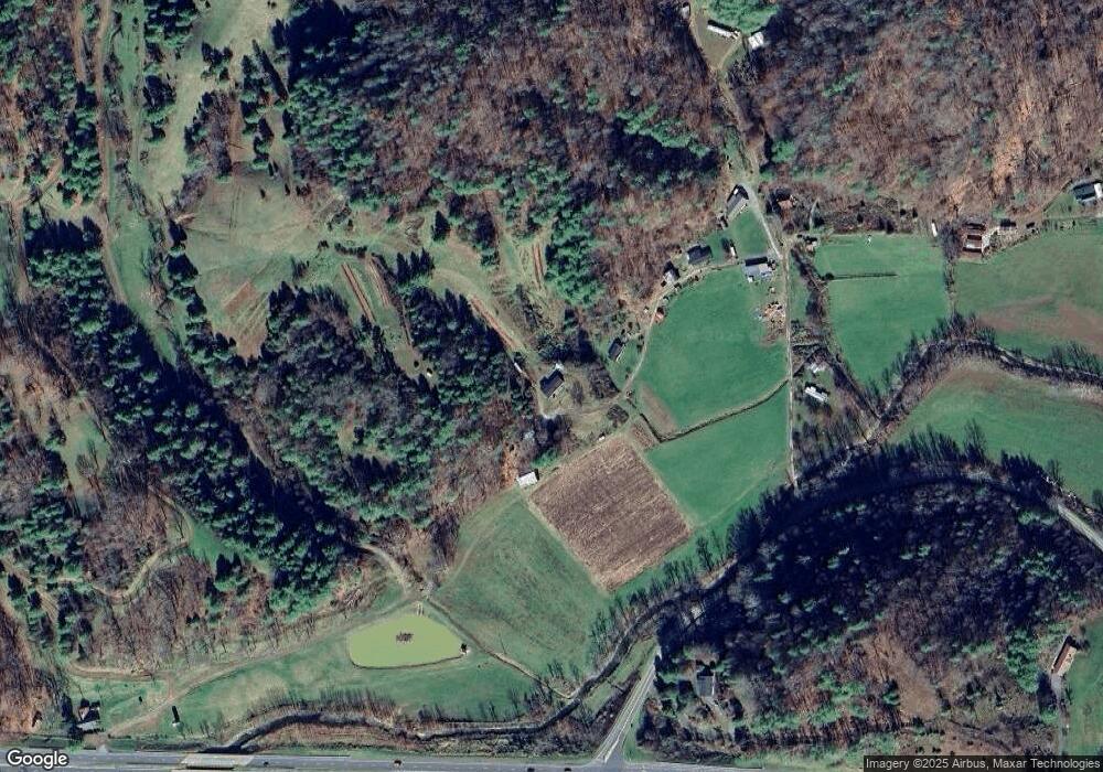 184 Sugarloaf Dr, Burnsville, NC 28714 - photo 1