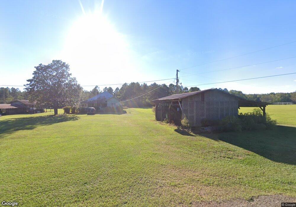 1039 Welsh Rd, McComb, MS 39648 - photo 1