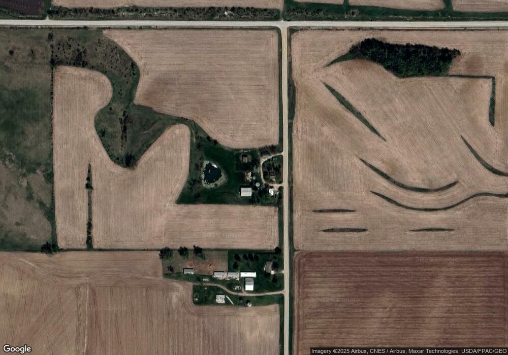 6133 E 36th St S, Newton, IA 50208 - photo 1