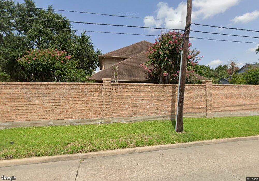 4 Hickory Shadows Dr, Houston, TX 77055 - photo 1