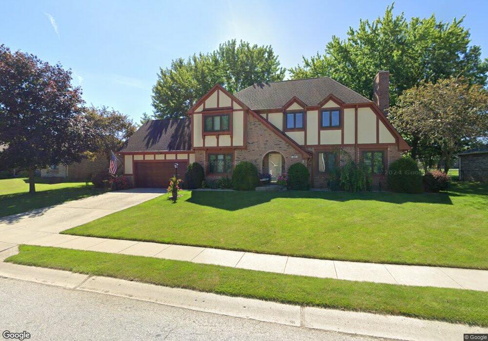 917 Creekside Ln, Plainfield, IN 46168 - photo 1