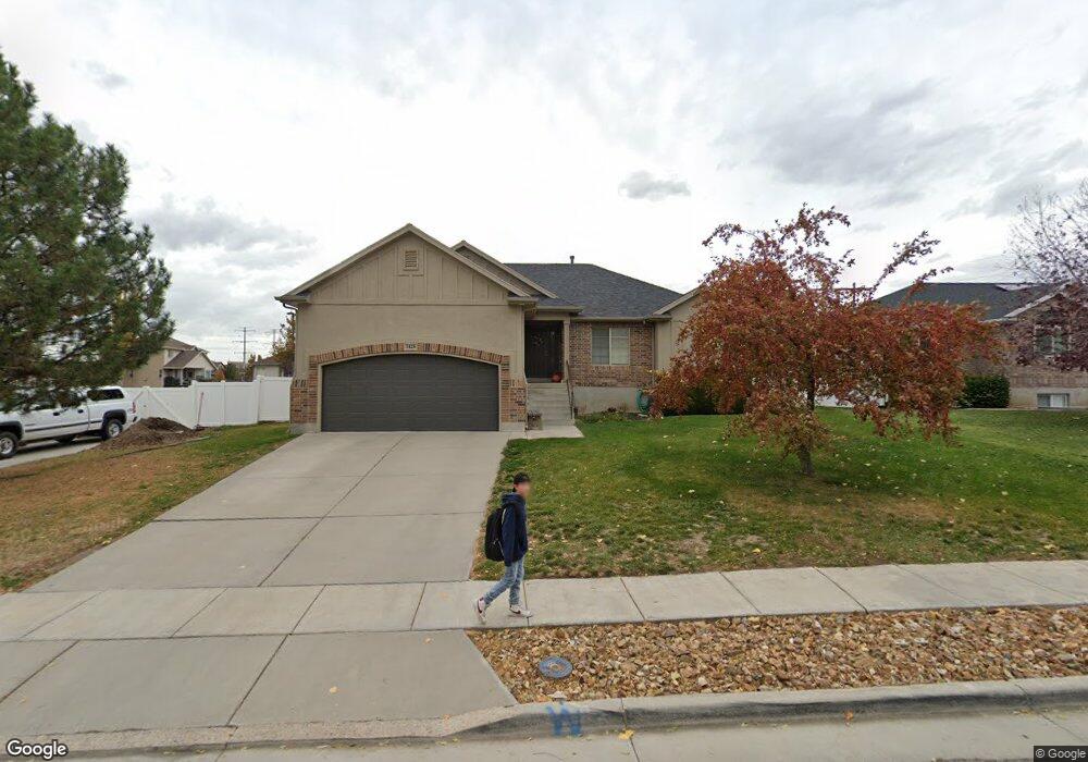 1428 Weaver Ln, Layton, UT 84041 - photo 1