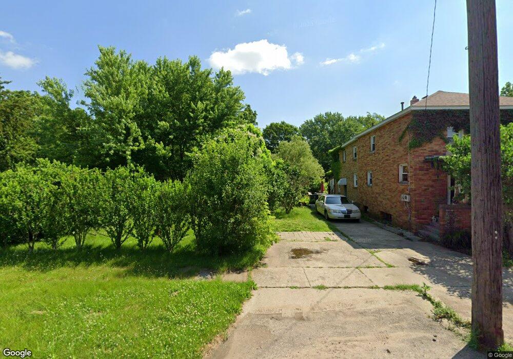 715 Asylum St, Flint, MI 48503 - photo 1