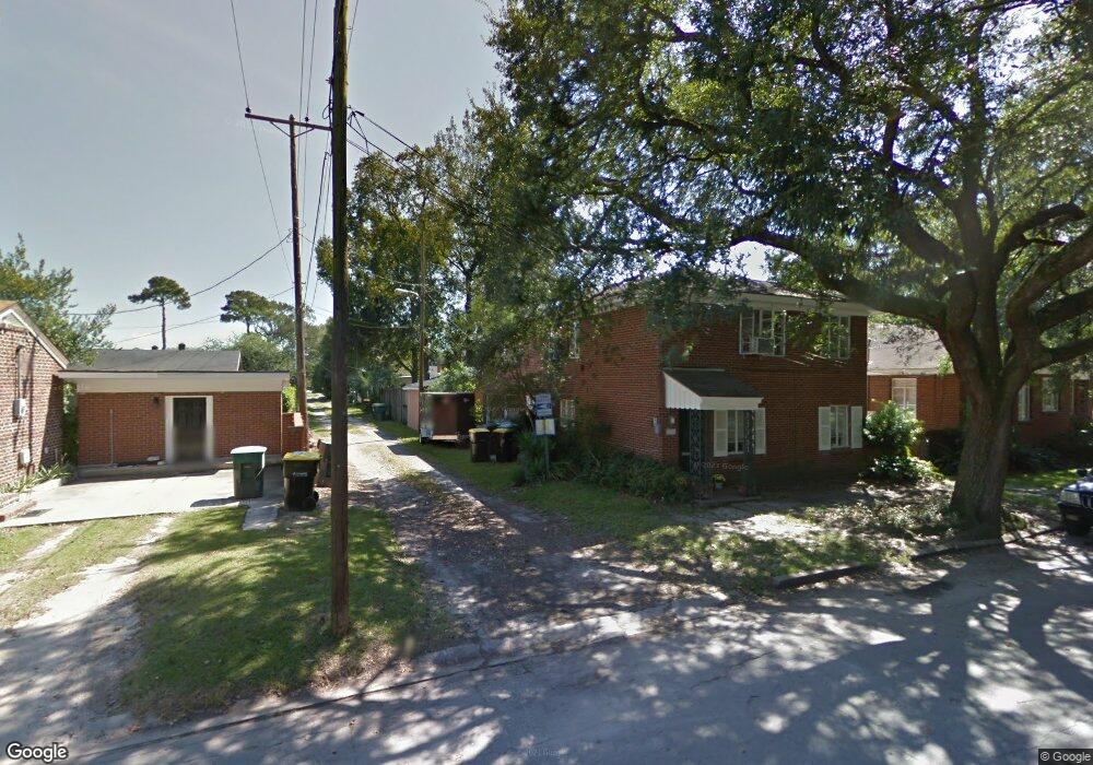 304 E 56th St, Savannah, GA 31405 - photo 1