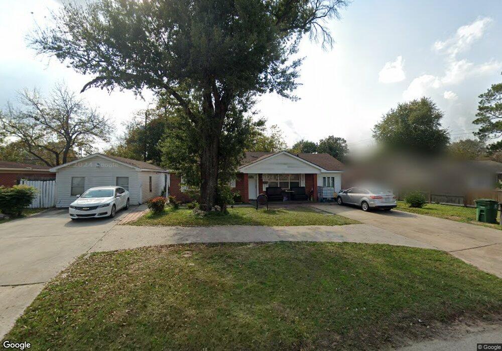 310 Bizerte St, Houston, TX 77022 - photo 1
