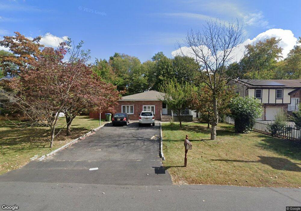 91 Harding Ave, Edison, NJ 08820 - photo 1