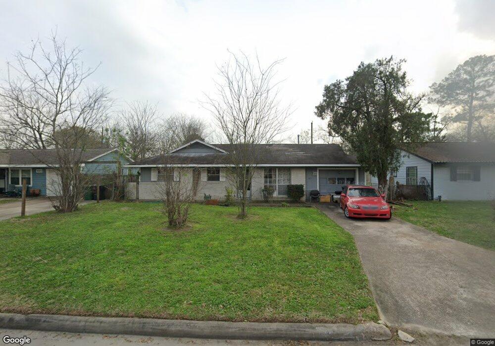 535 W Obion Rd, Houston, TX 77091 - photo 1