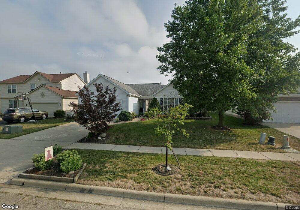 310 Nutmeg Ct, Circleville, OH 43113 - photo 1