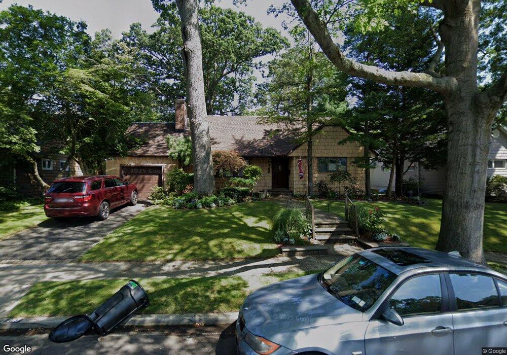 2163 Seneca Dr S, Merrick, NY 11566 - photo 1