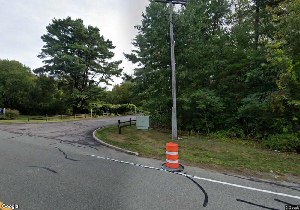 44 Hobart Ln, Rockland, MA 02370 - photo 1