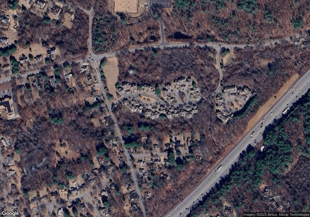 304 Willow Brook Dr, Wayland, MA 01778 - photo 1