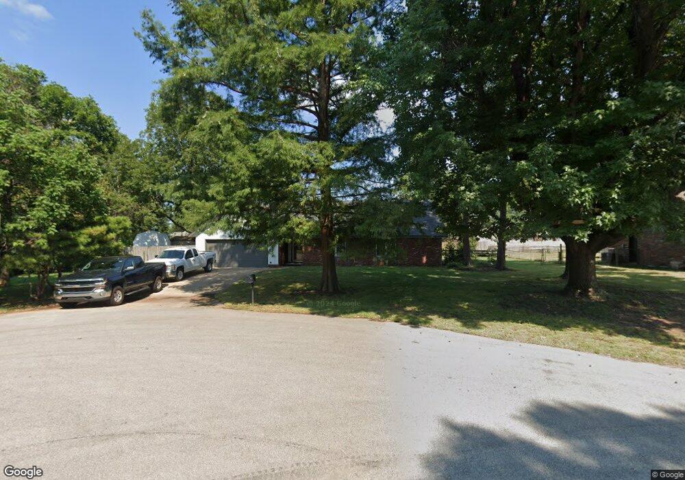 8305 S Hemlock Ave, Broken Arrow, OK 74011 - photo 1