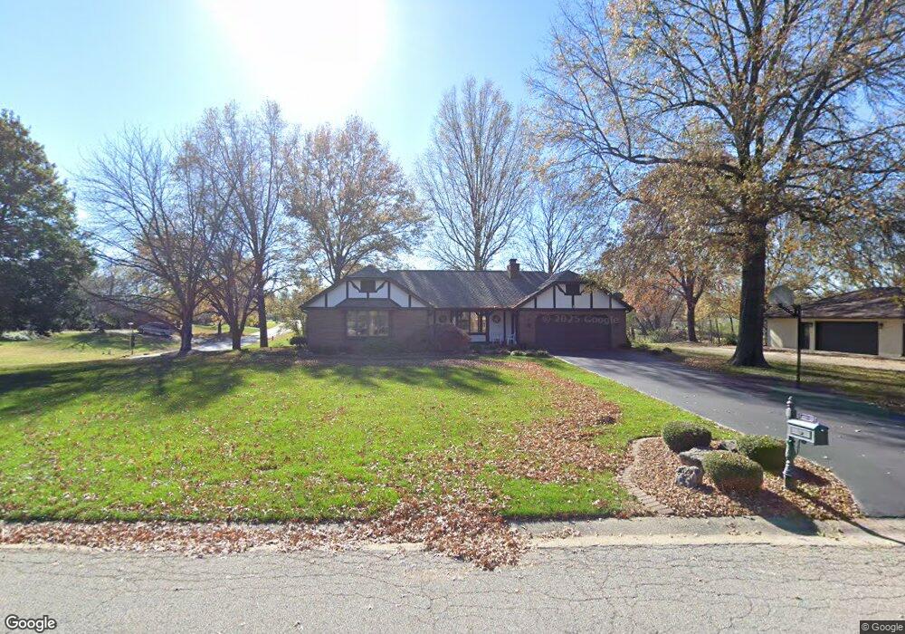 13 Belmont Place, Maryville, IL 62062 - photo 1