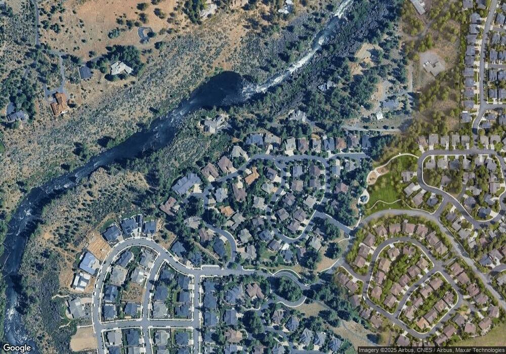 19439 Charleswood Ln, Bend, OR 97702 - photo 1