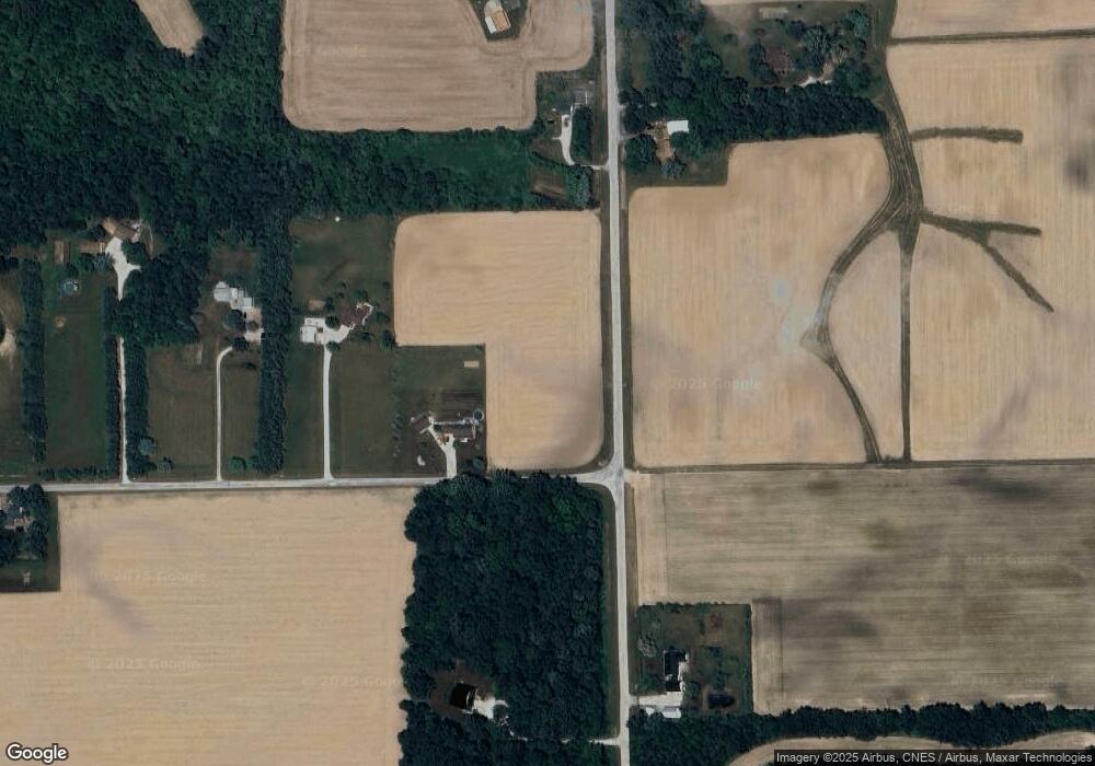 9916 S 300 W, Wabash, IN 46992 - photo 1