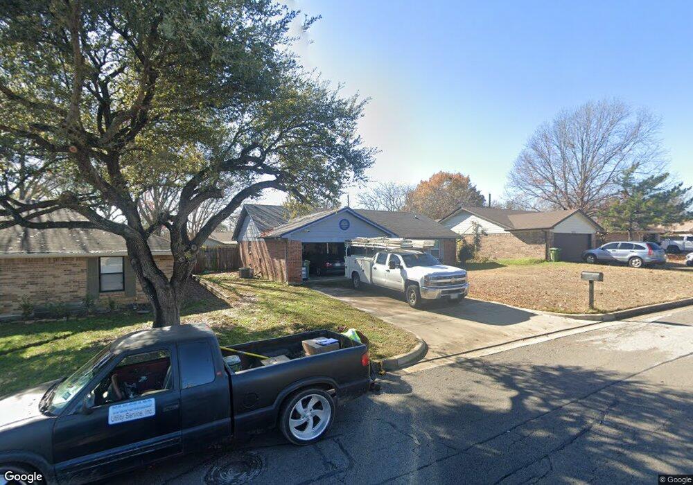 7916 Irish Dr, North Richland Hills, TX 76180 - photo 1