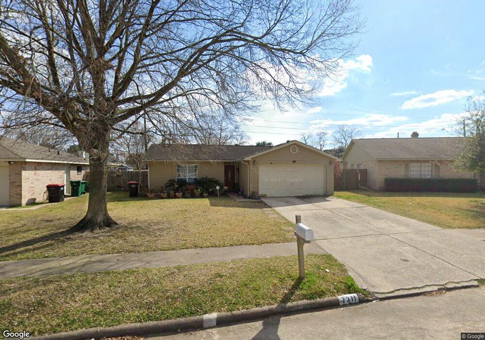 7311 Cornwall Bridge Ln, Houston, TX 77041 - photo 1