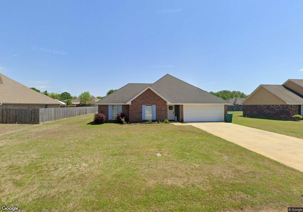 437 Pritchard Cir, Tupelo, MS 38801 - photo 1