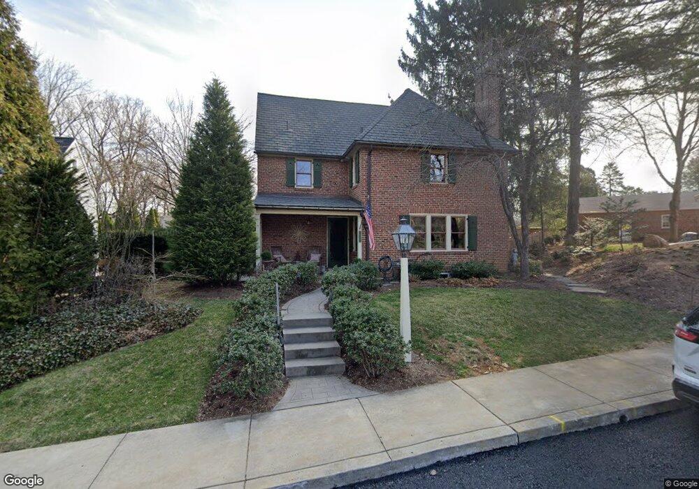 211 Cherry Dr, Reading, PA 19610 - photo 1