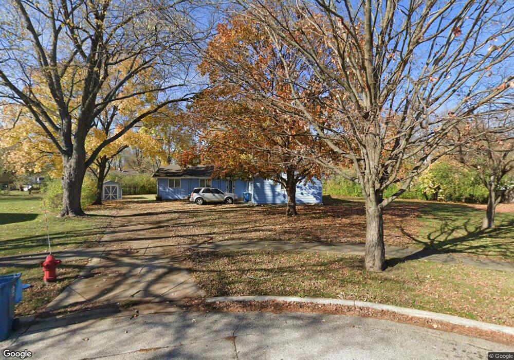 1727 Lilac Ct, Aurora, IL 60506 - photo 1