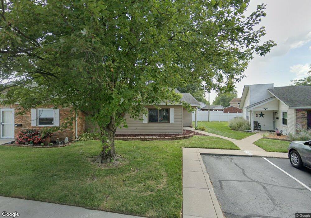 2945 Two Worlds Dr, Columbus, IN 47201 - photo 1