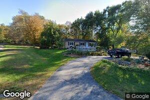 33 Hampton Rd, Chaplin, CT 06235