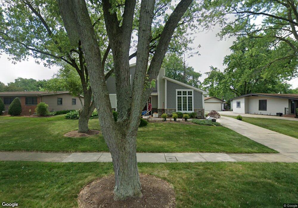 3909 Wren Ln, Rolling Meadows, IL 60008 - photo 1