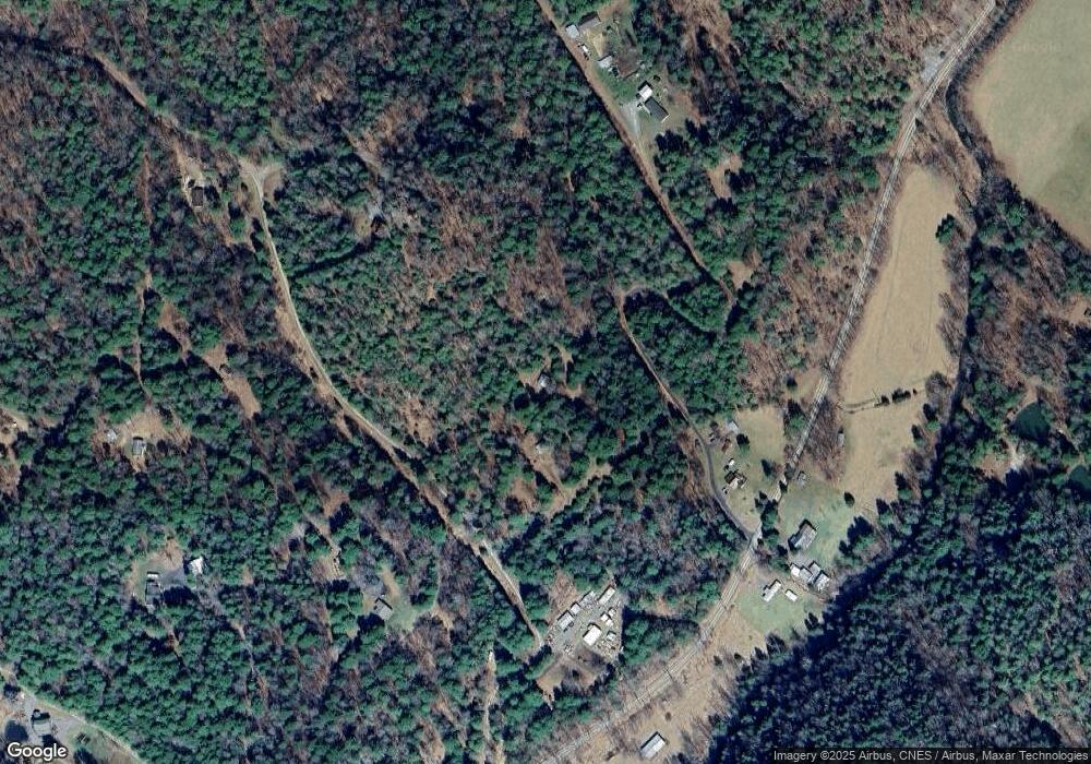 126 Hobbit Ln, Sugar Grove, WV 26815 - photo 1