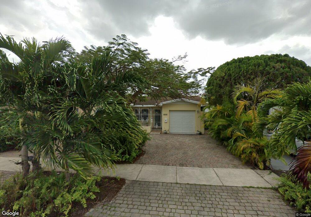 6858 SW 42nd St, Miami, FL 33155 - photo 1