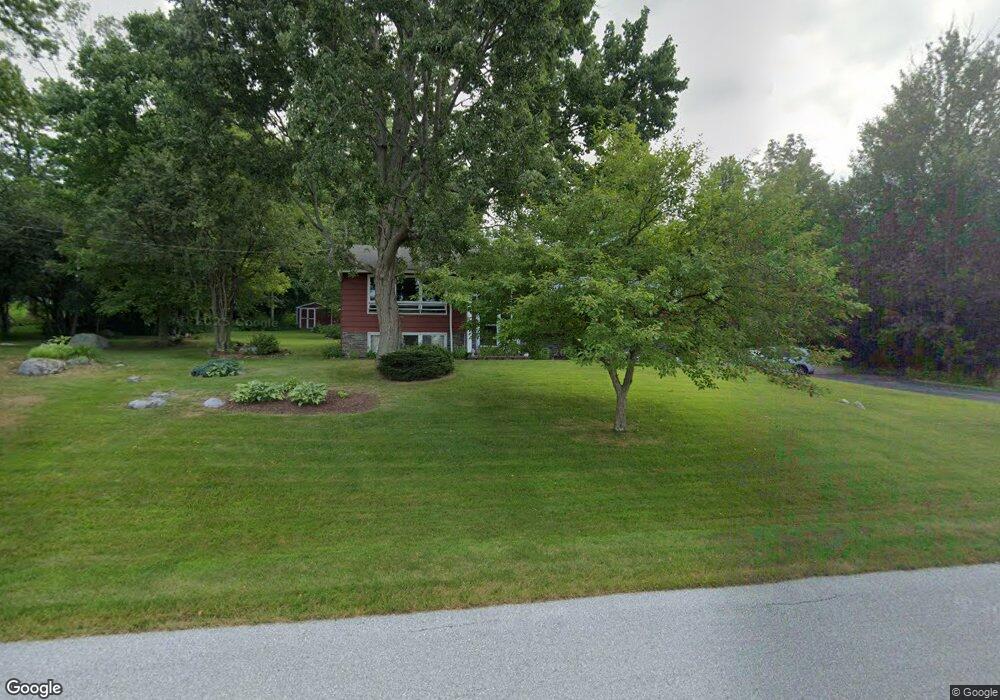4 Robinwood Ln, Rutland, VT 05701 - photo 1