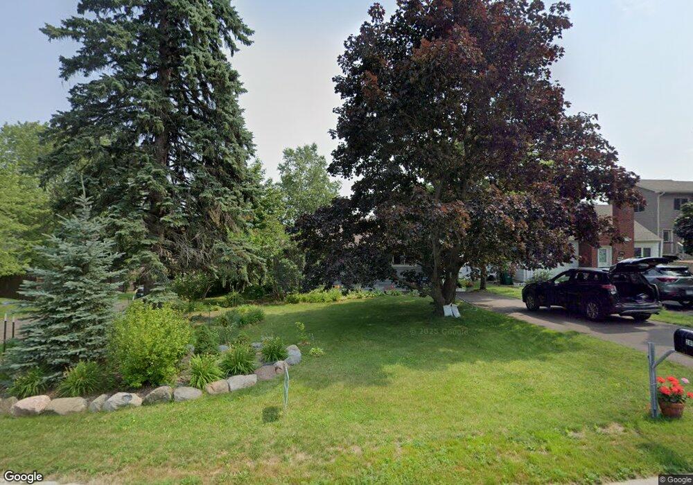 2802 W Skyline Pkwy, Duluth, MN 55806 - photo 1