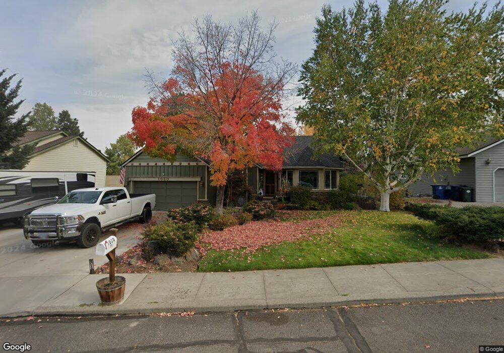 1020 NE Francis Ct, Bend, OR 97701 - photo 1