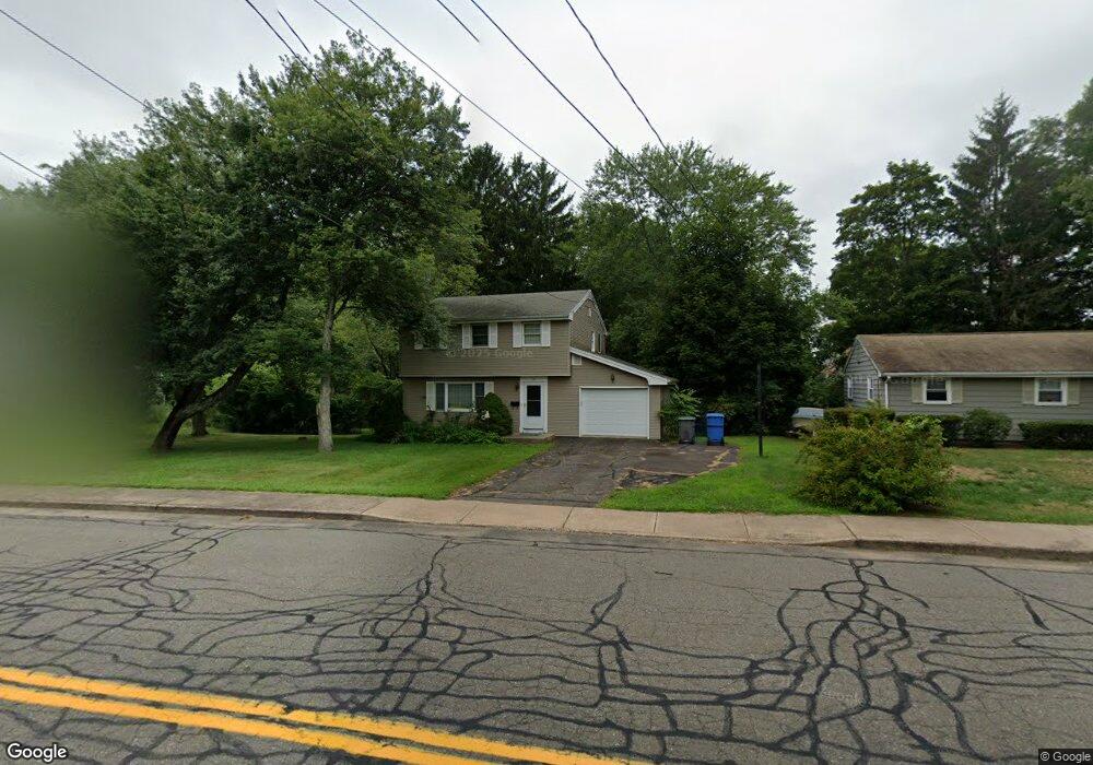 26 Arnott Rd, Manchester, CT 06040 - photo 1