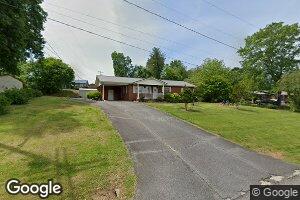 9354 Lynn Ave, Hildebran, NC 28637