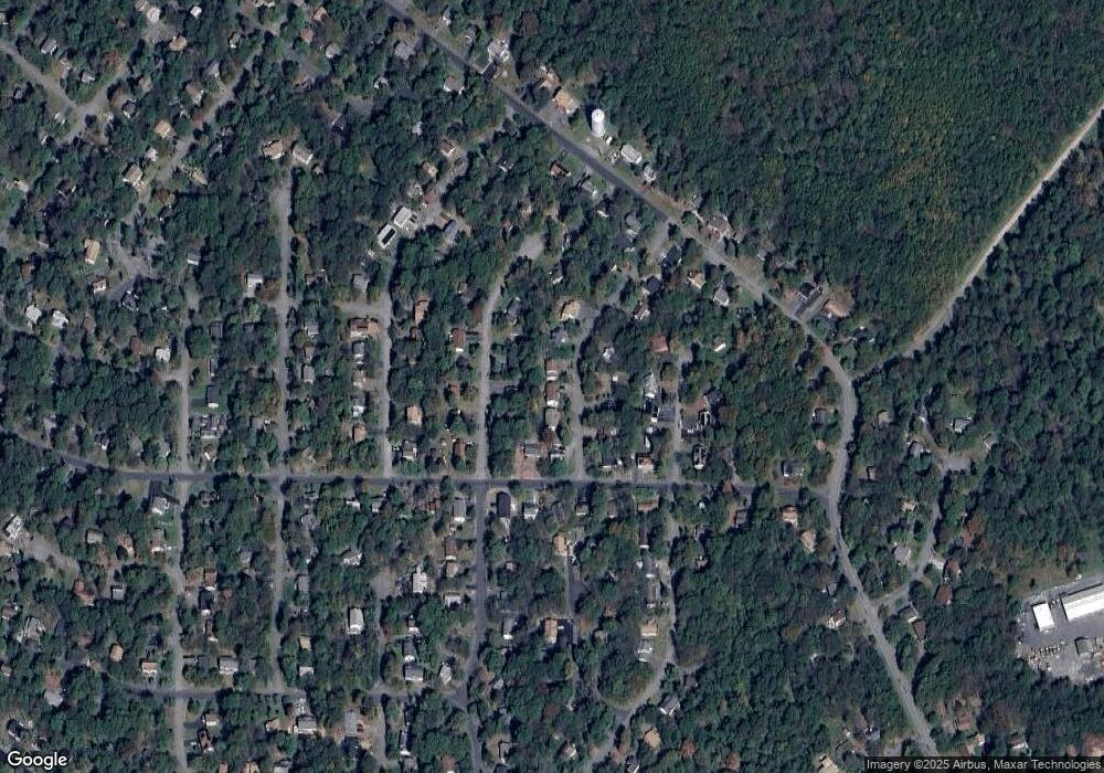 7192 Rimrock Dr, Tobyhanna, PA 18466 - photo 1