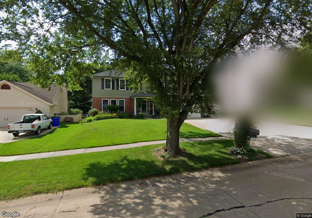 7433 Normandy Dr NE, Cedar Rapids, IA 52402 - photo 1