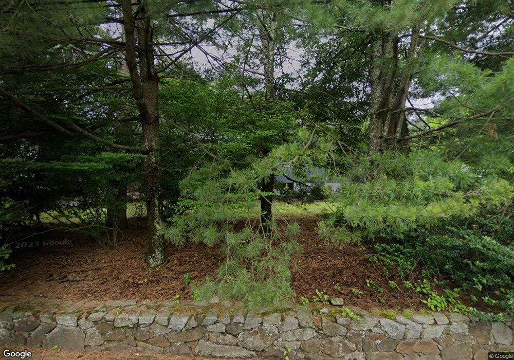 37 Cranbury Rd, Norwalk, CT 06851 - photo 1