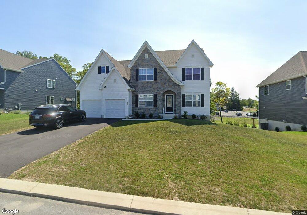 675 Lawrence Blvd, Lancaster, PA 17601 - photo 1