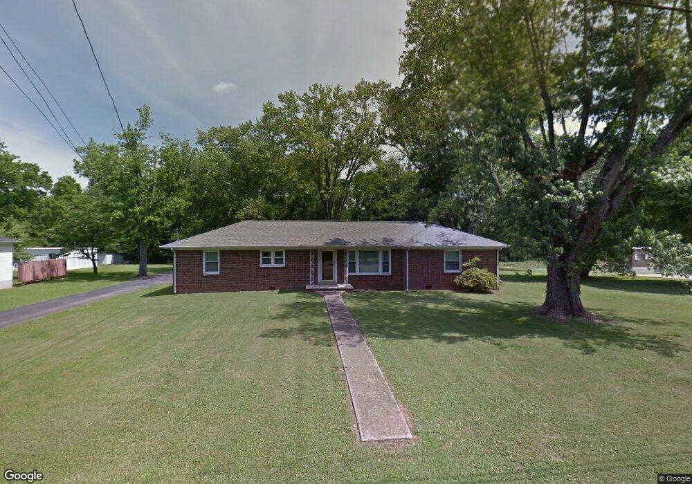 118 Pickle St, Shelbyville, TN 37160 - photo 1