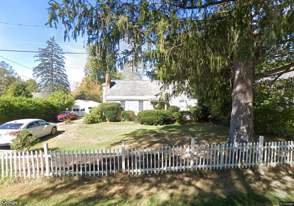 5 Polygraphic Ln, North Bennington, VT 05257 - photo 1