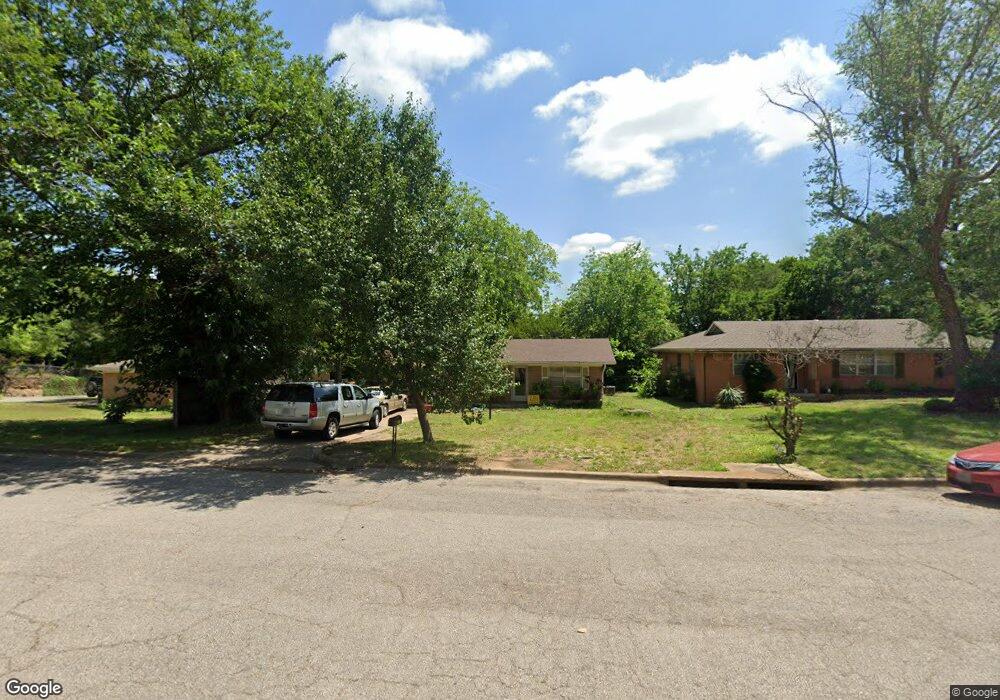 1506 W Main St, Denison, TX 75020 - photo 1
