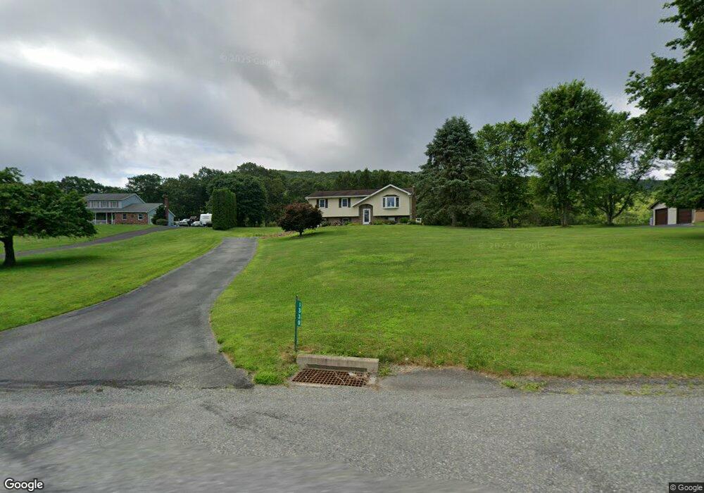 1330 Shady Ln, Tamaqua, PA 18252 - photo 1