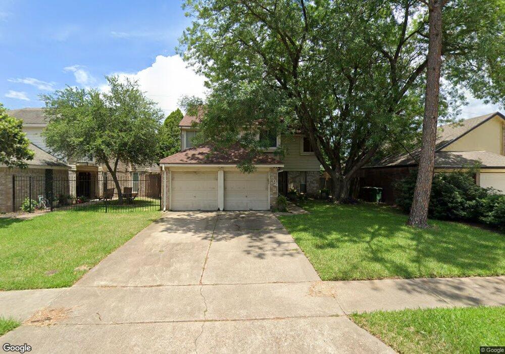 8806 Scenic Green Dr, Houston, TX 77088 - photo 1