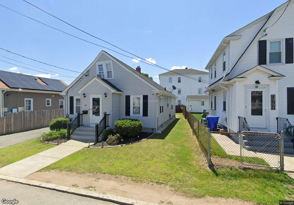 188 Amherst Ave, Pawtucket, RI 02860 - photo 1