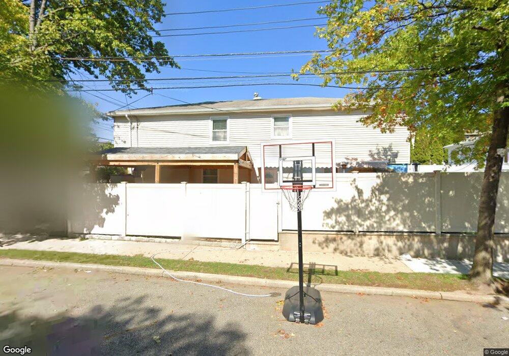 519 Edgegrove Ave, Staten Island, NY 10312 - photo 1